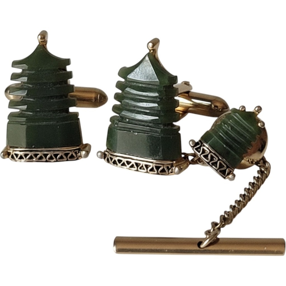 VTG 60s Swank Green Jade Carved Pagoda Cufflinks TieTack Set Gold Tone Asian MCM